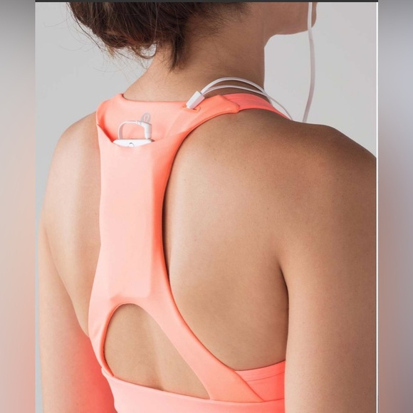 Lululemon Final Lap Tank - Picture 2 of 10